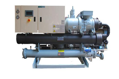 為什么水冷螺桿式冷水機組中會有污垢沉積？